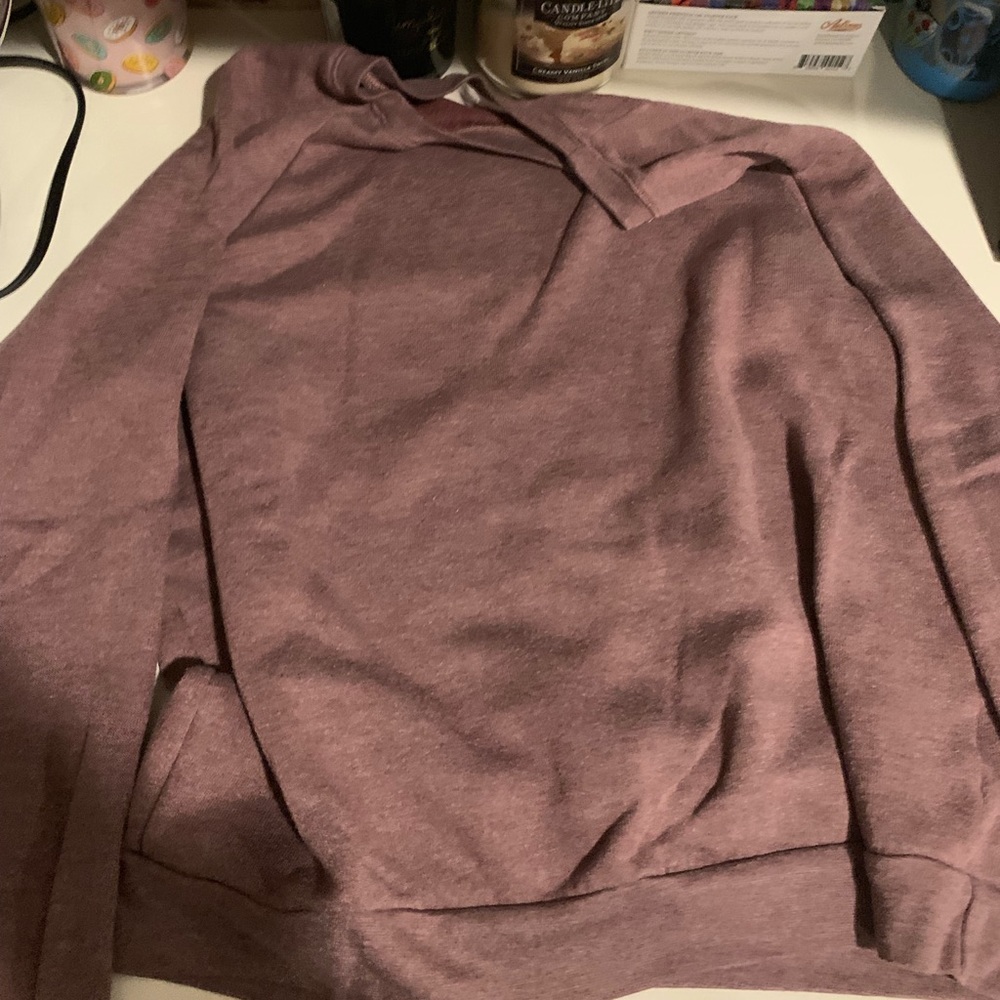 urban outfitters crew neck